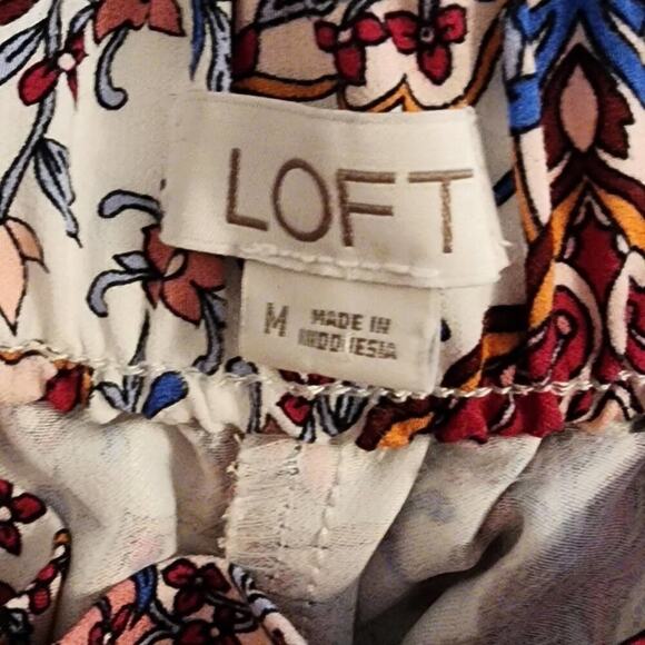 Loft fluid wide leg Medallion cropped pants size medium - Picture 12 of 12